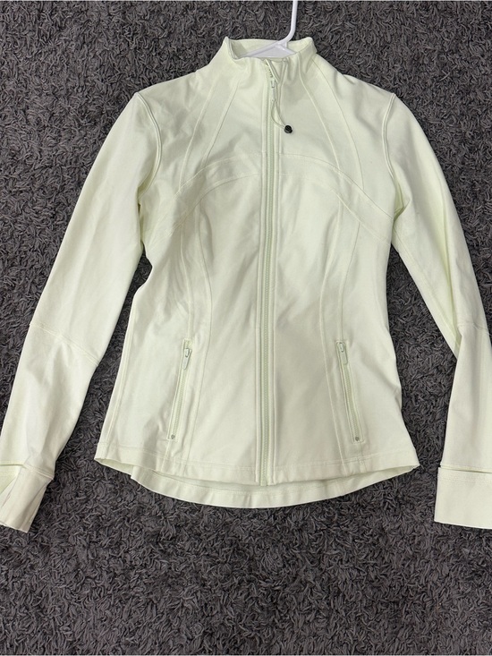 lululemon athletica Jackets & Blazers - lululemon athletica Women’s Light Yellow Full-Zip Utility Jacket